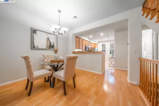 Photo #3: 41044591 Listing