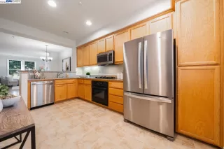 Photo #6: 41044591 Listing