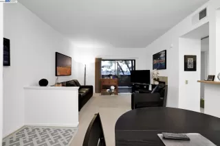 Photo #3: 41044594 Listing