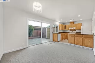 Photo #3: 41044708 Listing