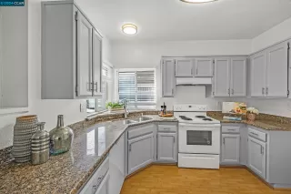 Photo #5: 41044712 Listing