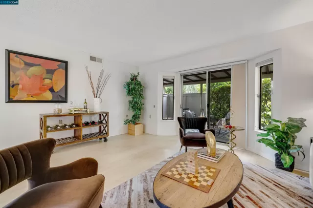 MLS: 41044714 Condo For Sale