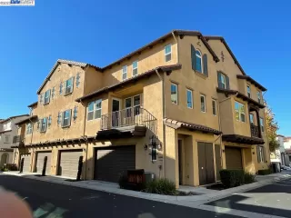Photo #2: 41044741 Listing 