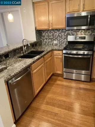 Photo #2: 41044867 Listing 