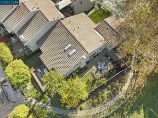 Photo #4: 41044933 Listing