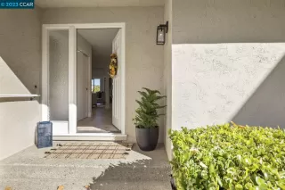 Photo #6: 41044933 Listing