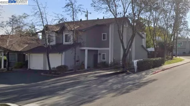 MLS: 41044938 Condo For Sale