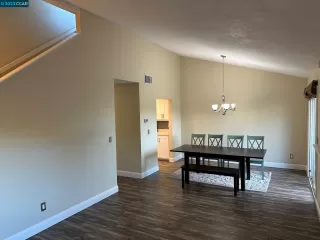 Photo #3: 41044942 Listing 