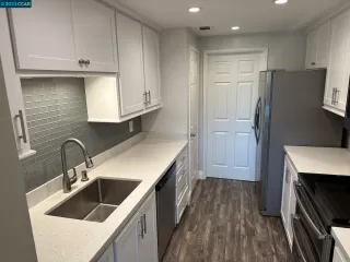 Photo #5: 41044942 Listing 