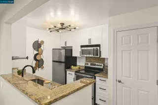 Photo #5: 41044973 Listing