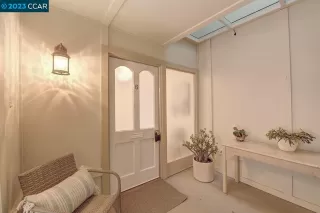 Photo #2: 41044999 Listing