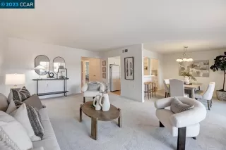 Photo #6: 41044999 Listing