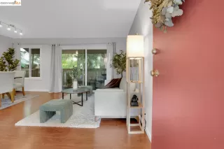 Photo #1: 41045055 Listing 