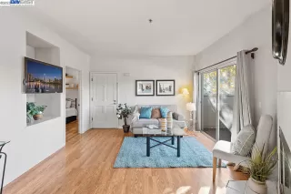 Photo #3: 41045194 Listing