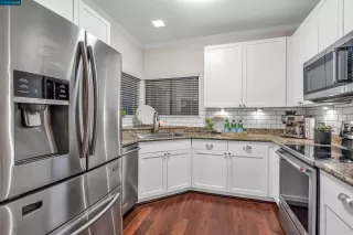 Photo #6: 41045212 Listing