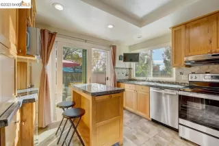 Photo #5: 41045245 Listing