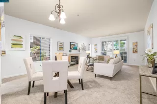 Photo #2: 41045266 Listing 