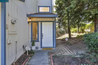 Photo #2: 41045280 Listing