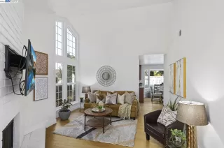 Photo #2: 41045301 Listing