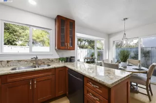 Photo #6: 41045301 Listing