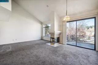 Photo #2: 41045343 Listing