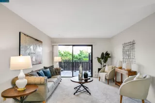 Photo #1: 41045573 Listing