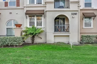 Photo #1: 41045605 Listing 