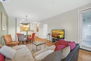 Photo #6: 41045605 Listing 