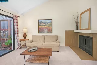 Photo #4: 41045621 Listing 