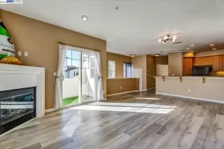 Photo #3: 41045628 Listing 