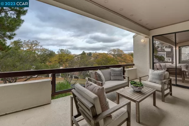 MLS: 41045631 Condo For Sale