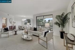 Photo #1: 41045631 Listing