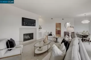 Photo #2: 41045631 Listing