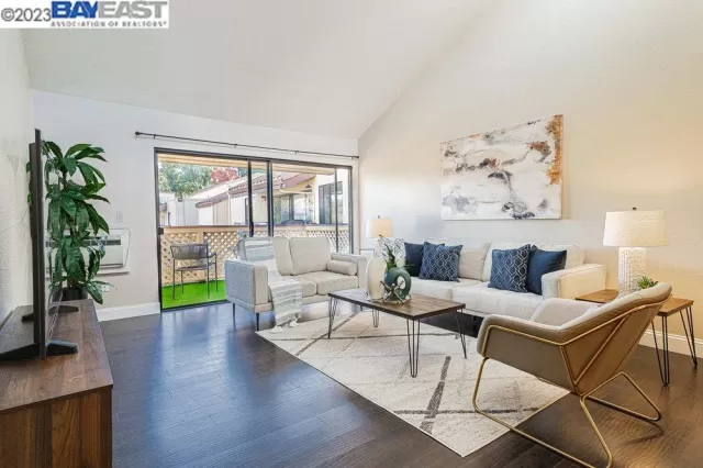 MLS: 41045656 Condo For Sale