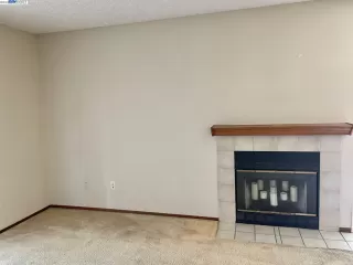 Photo #2: 41045686 Listing 