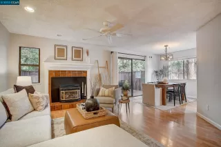 Photo #4: 41045697 Listing 