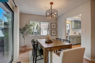 Photo #6: 41045697 Listing 