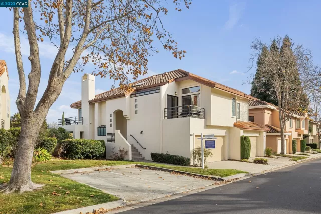 MLS: 41045763 Condo For Sale