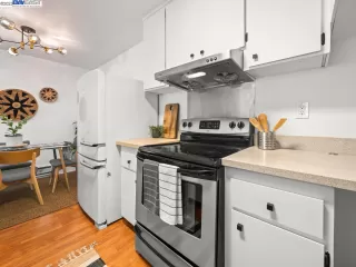 Photo #5: 41045776 Listing