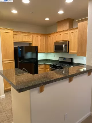 Photo #4: 41045785 Listing