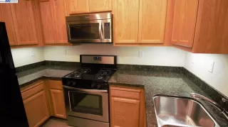 Photo #6: 41045785 Listing