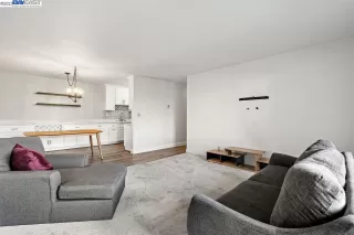 Photo #2: 41045806 Listing