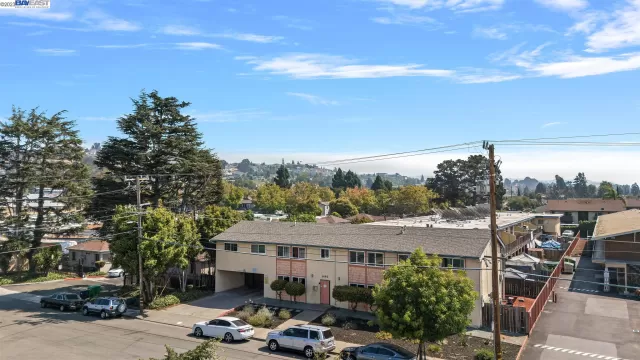 MLS: 41045820 Condo For Sale
