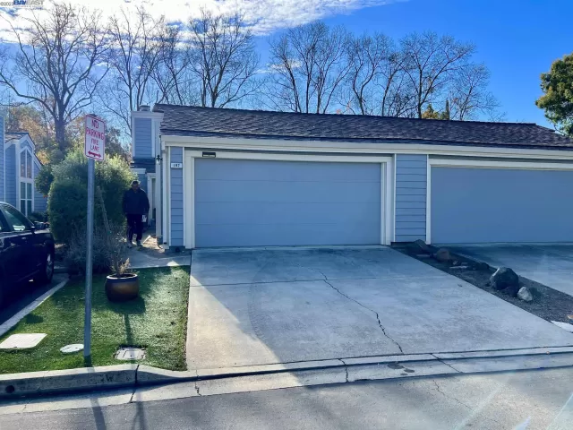 MLS: 41045835 Condo For Sale