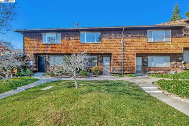 MLS: 41045915 Condo For Sale