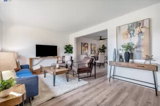 Photo #2: 41045915 Listing