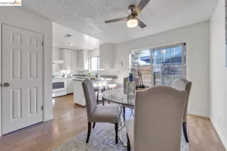 Photo #5: 41045950 Listing