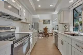 Photo #2: 41045965 Listing 