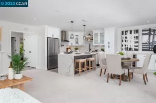 Photo #6: 41045985 Listing 