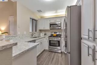 Photo #6: 41046004 Listing